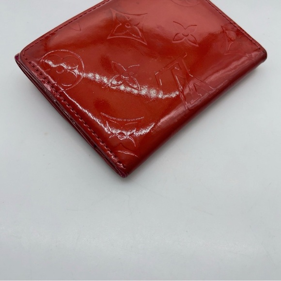 Louis Vuitton Monogram Vernis Ludlow Red Wallet M91090
w Box & Dustbag - Picture 13 of 15